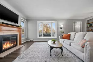 4711 Lakeland Ave N, Crystal, MN 55429 - Photo 13