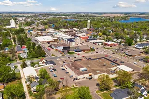 425 W 8th St, New Richmond, WI 54017 - Photo 35