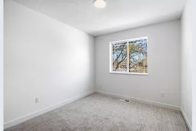 425 W 8th Street #21, New Richmond, WI 54017 - Photo 21