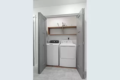 425 W 8th Street #21, New Richmond, WI 54017 - Photo 17