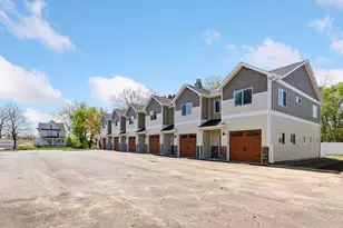 425 W 8th St, New Richmond, WI 54017 - Photo 25