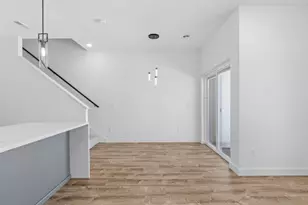 425 W 8th St, New Richmond, WI 54017 - Photo 11