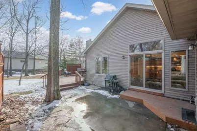 1120 Glendale Hills Drive NE, Rochester, MN 55906 - Photo 11