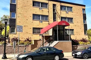 1800 La Salle Ave, Minneapolis, MN 55403 - Photo 23