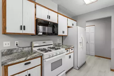 6126 Cougar Trail, North Branch, MN 55056 - Photo 23