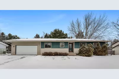 6126 Cougar Trail, North Branch, MN 55056 - Photo 9