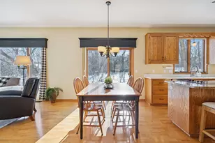 13850 Pennock Ave, Apple Valley, MN 55124 - Photo 17