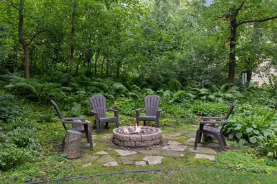 13850 Pennock Avenue, Apple Valley, MN 55124 - Photo 5