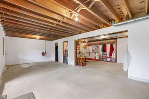 481 Peavey Ln, Wayzata, MN 55391 - Photo 29