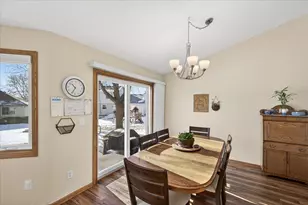 9141 Sierra Rd, Woodbury, MN 55125 - Photo 11