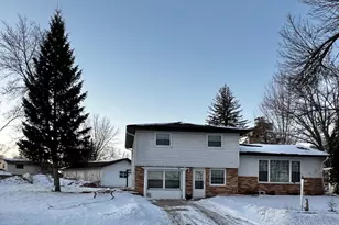 558 Terrace Dr, Granite Falls, MN 56241 - Photo 1