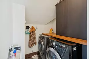 2120 Emerson Ave S, Minneapolis, MN 55405 - Photo 35