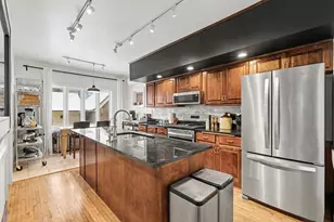 802 Ashland Ave, Saint Paul, MN 55104 - Photo 11