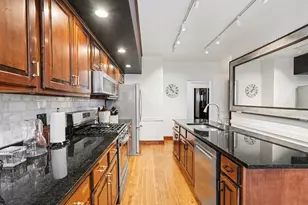 802 Ashland Ave, Saint Paul, MN 55104 - Photo 13