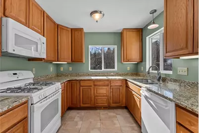 30140 Neal Avenue, Lindstrom, MN 55045 - Photo 9