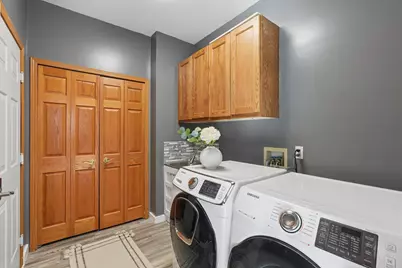 3075 Copper Oaks Trail, Woodbury, MN 55125 - Photo 11