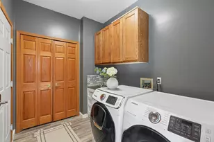 3075 Copper Oaks Trail, Woodbury, MN 55125 - Photo 11