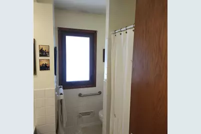 5963 Oakwood Manor NE, Fridley, MN 55432 - Photo 5