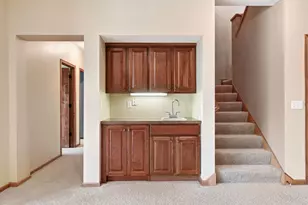 7703 Vasserman Pl, Chanhassen, MN 55317 - Photo 19