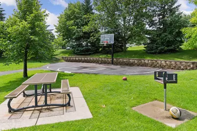 7703 Vasserman Place, Chanhassen, MN 55317 - Photo 33