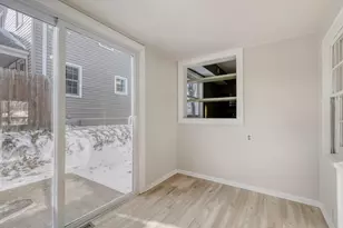 124 King St W, Saint Paul, MN 55107 - Photo 9