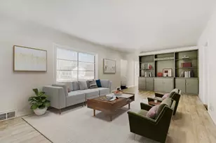 124 King St W, Saint Paul, MN 55107 - Photo 3