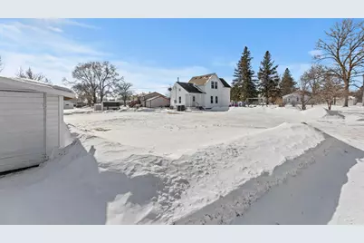 201 7th Street SW, Little Falls, MN 56345 - Photo 15