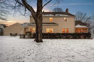 1203 9th St NW, Austin, MN 55912 - Photo 7