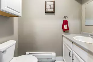 110 Mill St W, Winthrop, MN 55396 - Photo 7