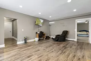 110 Mill St W, Winthrop, MN 55396 - Photo 9