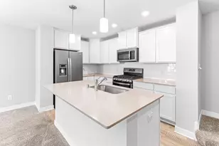 8042 Abercrombie Ln, Woodbury, MN 55129 - Photo 13