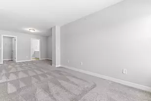 8042 Abercrombie Ln, Woodbury, MN 55129 - Photo 5