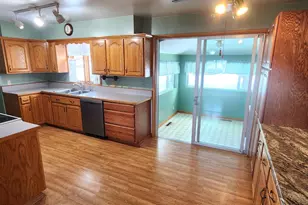 420 James St, Detroit Lakes, MN 56501 - Photo 11