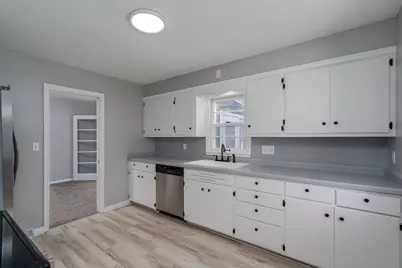 513 Blue Earth Street, Mankato, MN 56001 - Photo 11