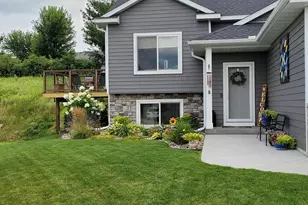 1013 Eagle Vista Ln, Lake City, MN 55041 - Photo 5