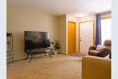 2755 Meadow Brook Drive #K, Woodbury, MN 55125 - Photo 3