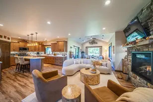 626 Lake Forest Cir, Detroit Lakes, MN 56501 - Photo 3