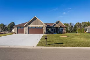 626 Lake Forest Cir, Detroit Lakes, MN 56501 - Photo 27