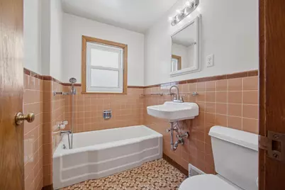 1604 Ives Avenue N, Glencoe, MN 55336 - Photo 7