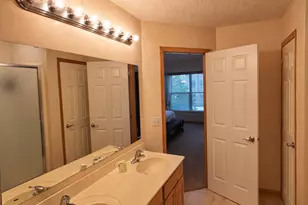 327 Naegele Ave, Columbia Heights, MN 55421 - Photo 15