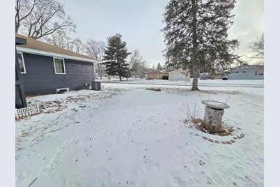 6801 Toledo Avenue N, Brooklyn Center, MN 55429 - Photo 29