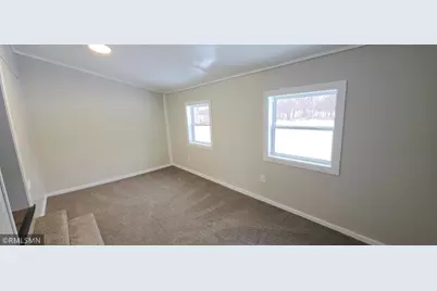 515 Central Drive E, Braham, MN 55006 - Photo 13