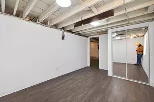 215 W 34th St, Minneapolis, MN 55408 - Photo 25