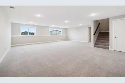 1125 Legacy Parkway, New Richmond, WI 54017 - Photo 9