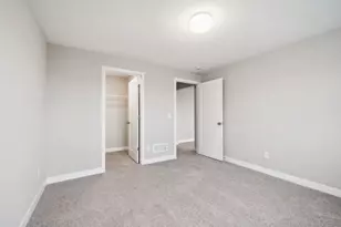 1125 Legacy Pkwy, New Richmond, WI 54017 - Photo 11