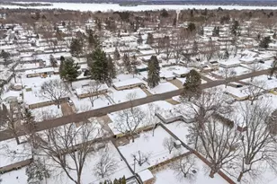 2620 Roth Pl, White Bear Lake, MN 55110 - Photo 37