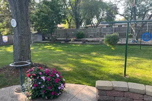 2620 Roth Pl, White Bear Lake, MN 55110 - Photo 41