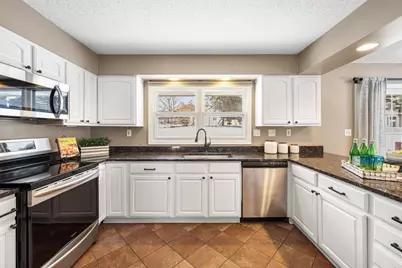 2610 Medicine Ridge Road, Plymouth, MN 55441 - Photo 11