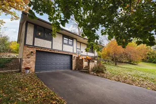 2610 Medicine Ridge Rd, Plymouth, MN 55441 - Photo 43