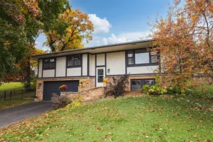 2610 Medicine Ridge Rd, Plymouth, MN 55441 - Photo 1